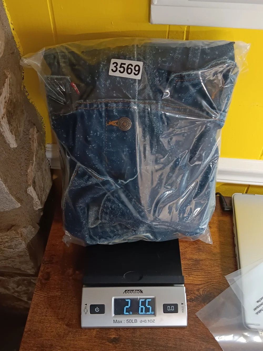 Vintage 80s Levi’s Jacket Mens Large Blue Denim Type 3 Galactic Wash Distressed